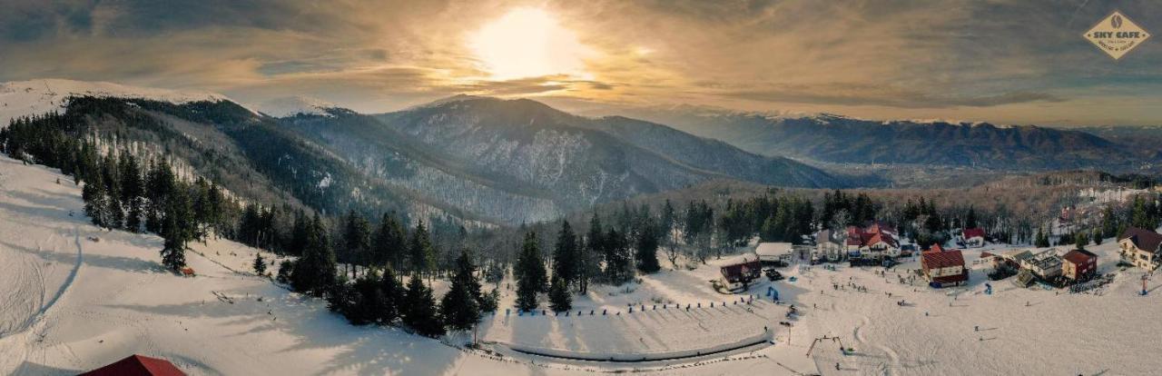 Pensiunea Sky Lupény Kültér fotó